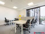 Bureaux à louer dans Administrateur bénéficie d’espaces de travail, de services et d’assistance pour mieux travailler.