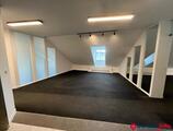 Bureaux à louer dans MODERN AND BRIGHT OFFICES IN A HISTORICAL BUILDING