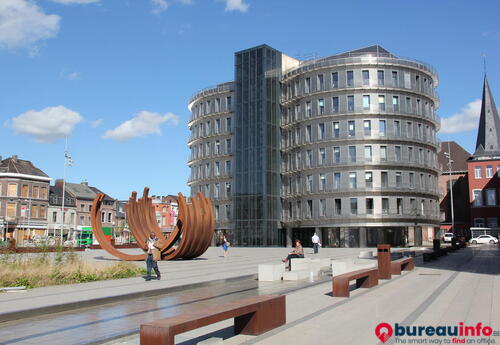 Bureaux à louer dans Cité Administrative passive