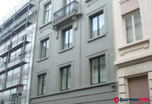 Bureaux à louer dans LONGUE HAIE 30 -1<0