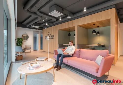 Bureaux à louer dans Rue des Guillemins 139