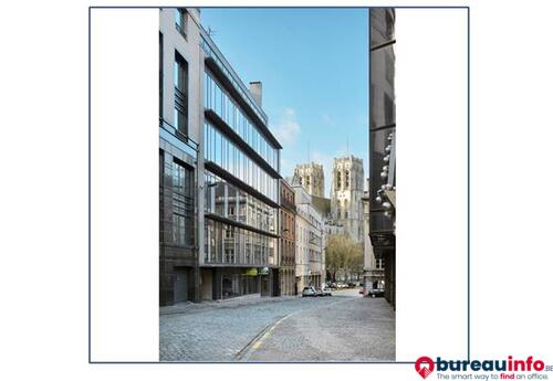 Bureaux à louer dans LIGNE 13  +5