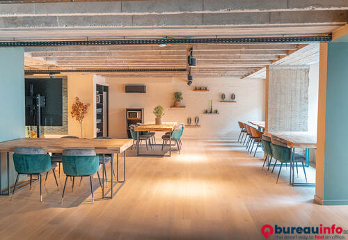 Bureaux à louer dans Espace de coworking au Skylab Factory - Louise