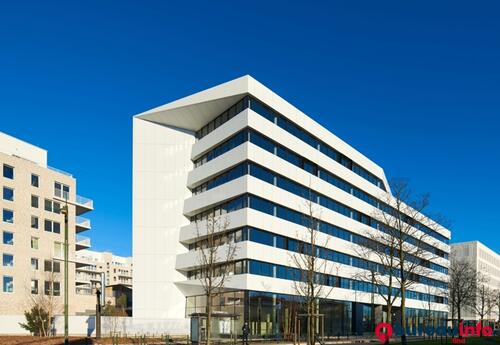 Bureaux à louer dans WHITE ANGLE - CITY DOX B   +4