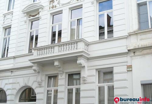 Bureaux à louer dans Bureau à louer 235 m² - Antwerpen