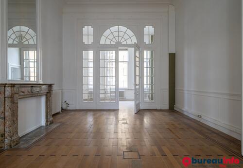 Bureaux à louer dans Bureau à louer 650 m² - Kortrijk