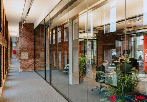 Bureaux à louer dans Bureau à louer 357 m² - Kortrijk