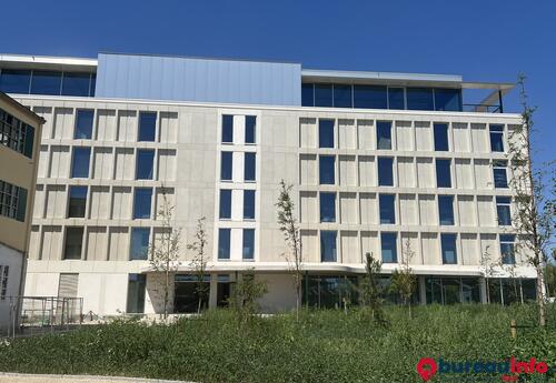 Bureaux à louer dans Bureau à louer 622 m² - Hasselt