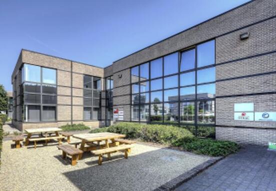 INTERCITY BUSINESS PARK  Unit 1/9-18B