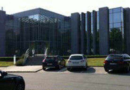 NEW TECH CENTER    +2