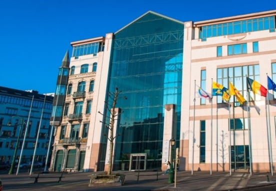 Acquisition stratégique d’un immeuble de bureaux de 12 000 m² à Bruxelles par l’AWEX et Wallonie-Bruxelles International