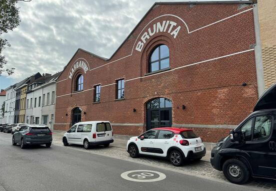 Bureau à louer 973 m² - Antwerpen