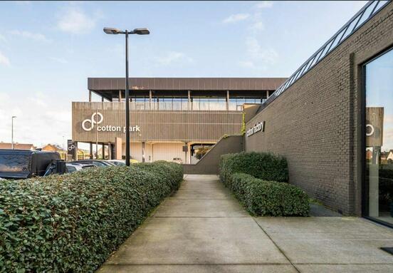 Bureau à louer 150 m² - Kortrijk