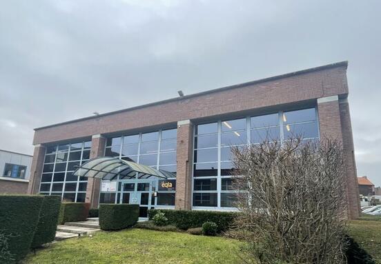 Bureau à louer 458 m² - Charleroi