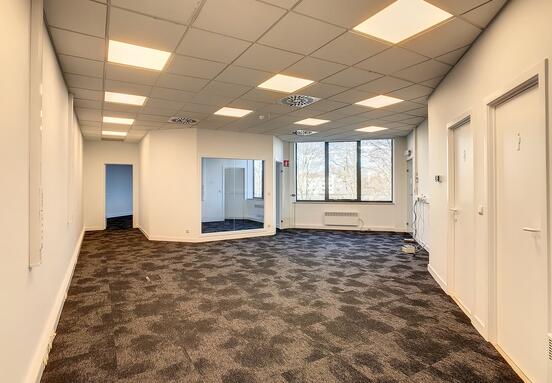 Bureau à louer 115 m² - Kortrijk