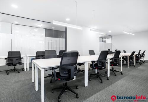 Bureaux à louer dans Atteignez plus avec un espace de travail flexible au Regus Louise Centre