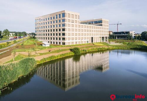 Bureaux à louer dans Bureau à louer 337 m² - Kortrijk