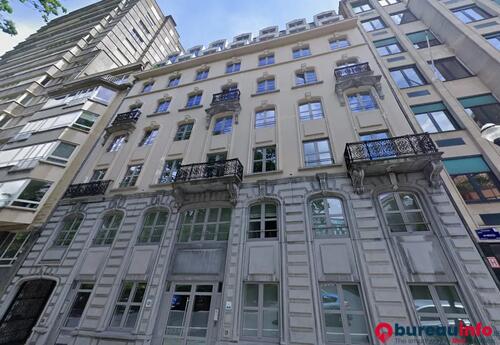 Bureaux à louer dans Bureau à louer 320 m² - Brussels
